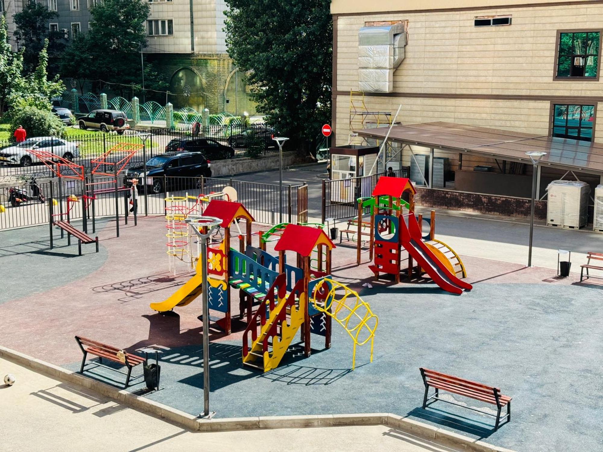 Apartment 393 Sunshine Sholpan Almaty
